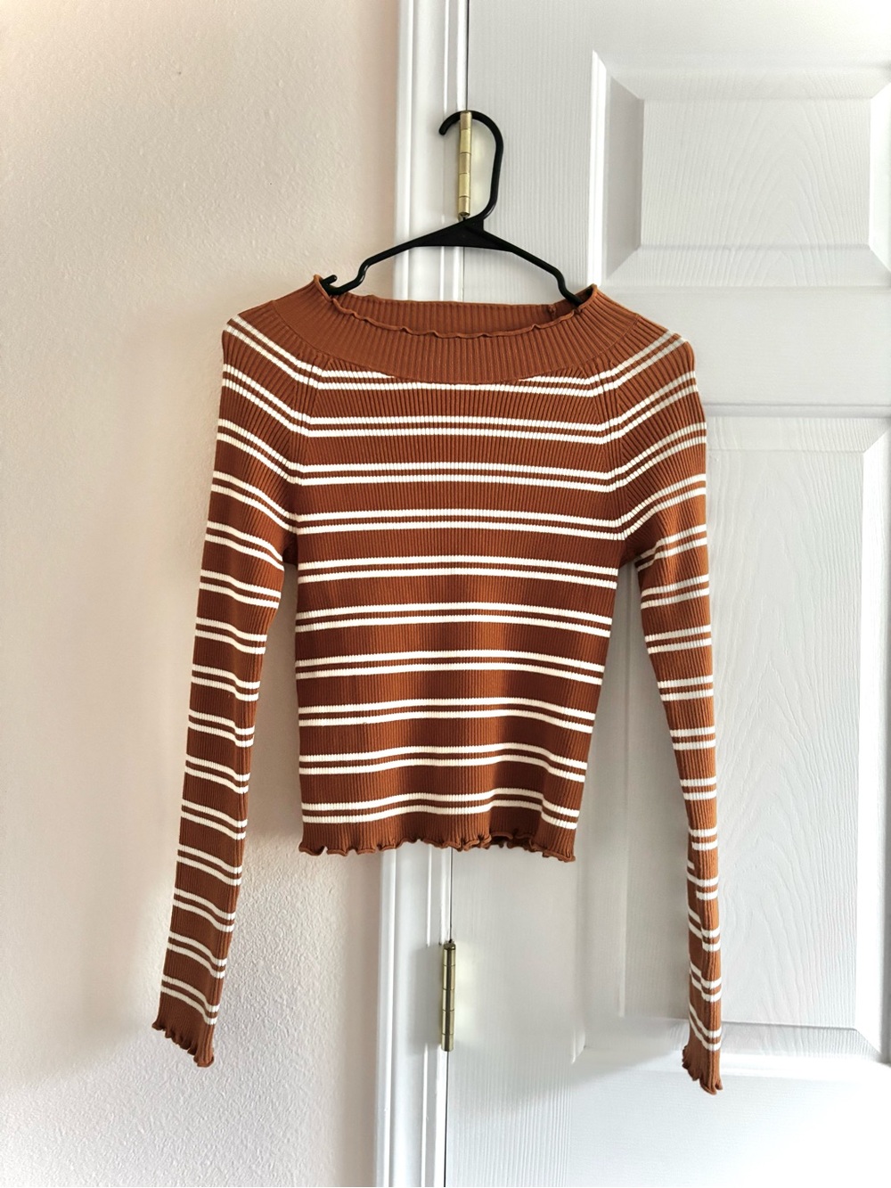 Kendall & Kylie Cotton Brunt Orange Lettuce-Edge Stripe Long Sleeve Top S